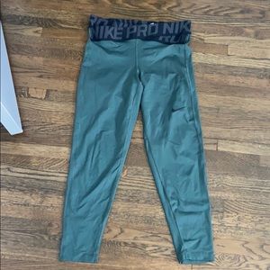 Nike pro leggings